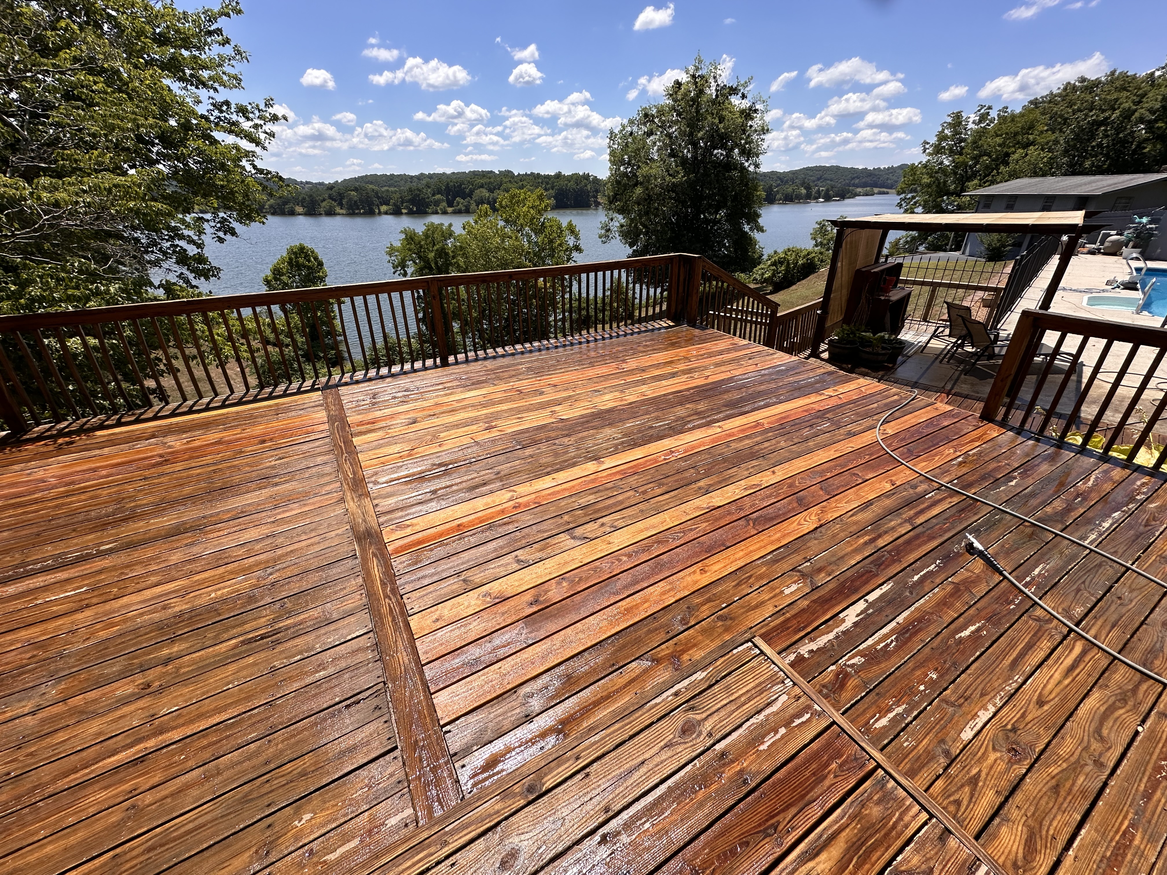 Professional Deck cleaning in Harriman TN