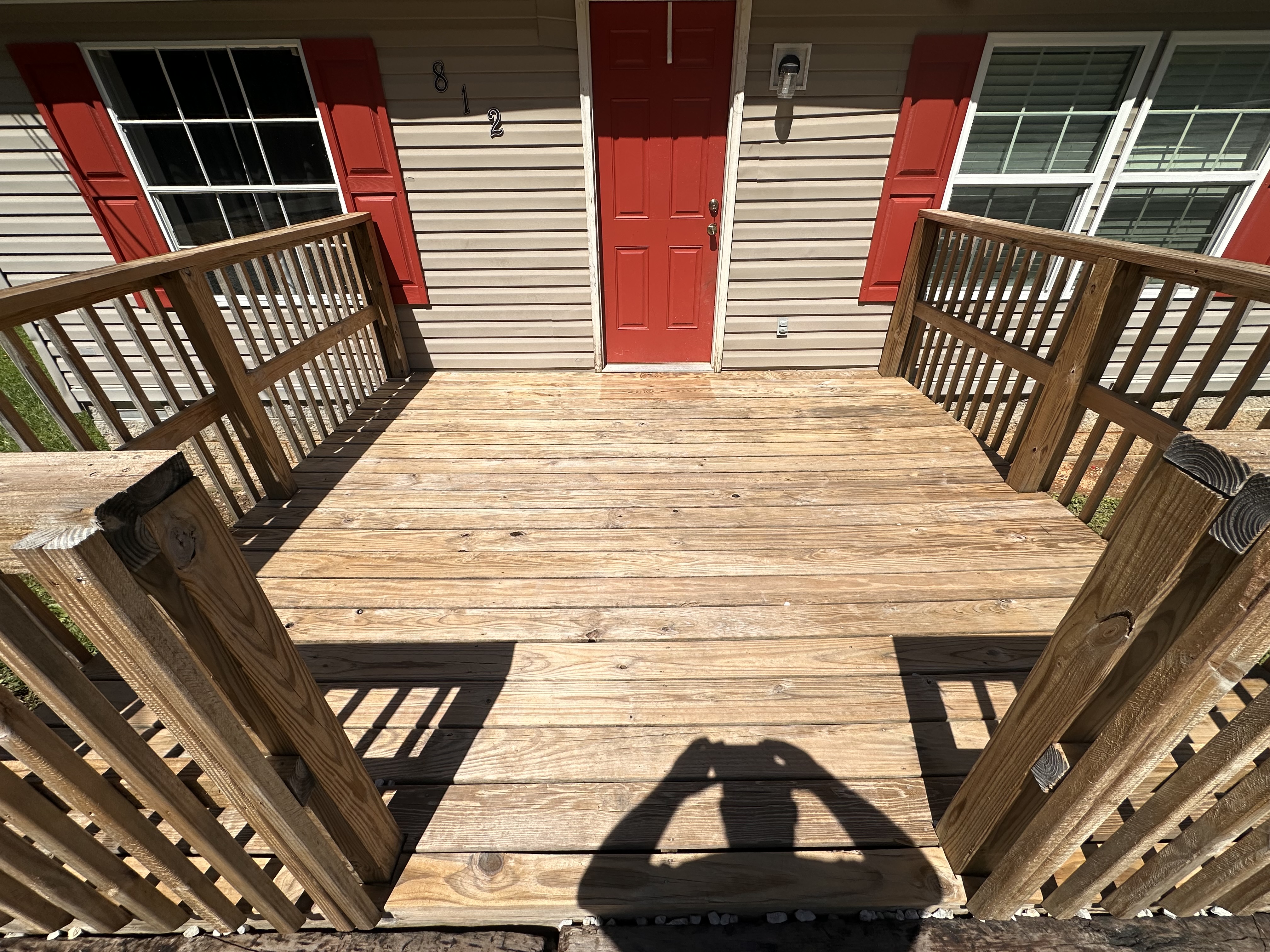 Top Quality Wood Deck Cleaning 